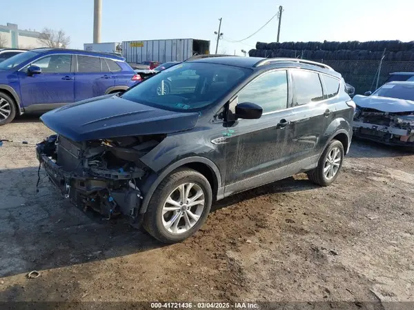 1FMCU9GD9JUC25456 2018 FORD ESCAPE - Image 2
