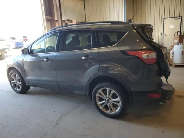 1FMCU9GD9JUC32942 2018 FORD ESCAPE - Image 2