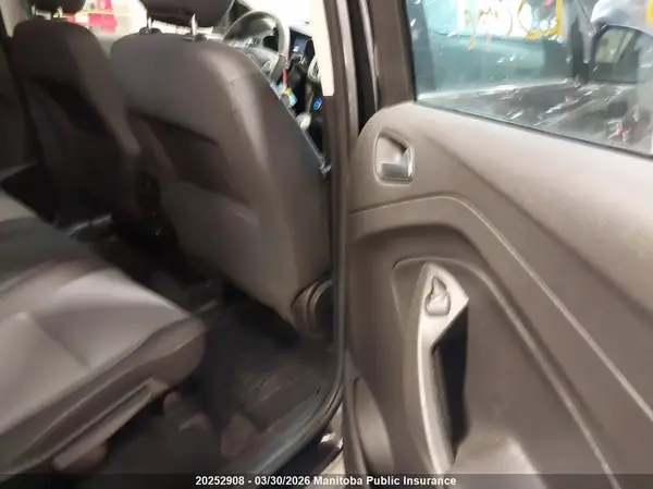1FMCU9GD9JUC42340 2018 FORD ESCAPE - Image 8