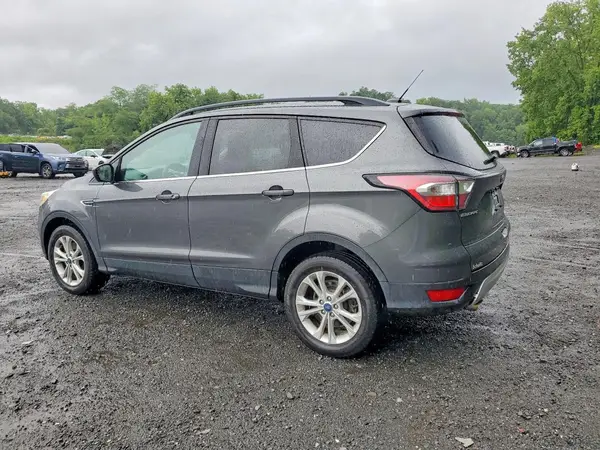 1FMCU9GD9JUC43908 2018 FORD ESCAPE - Image 2
