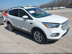 1FMCU9GD9JUC49823 2018 FORD ESCAPE
