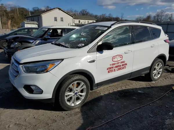 1FMCU9GD9JUC57453 2018 FORD ESCAPE - Image 1