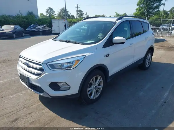 1FMCU9GD9JUC61695 2018 FORD ESCAPE - Image 2