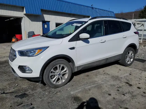 1FMCU9GD9JUC76990 2018 FORD ESCAPE - Image 1