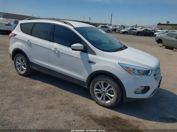 1FMCU9GD9JUC77296 2018 FORD ESCAPE - Image 1