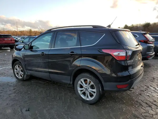1FMCU9GD9JUC83986 2018 FORD ESCAPE - Image 2