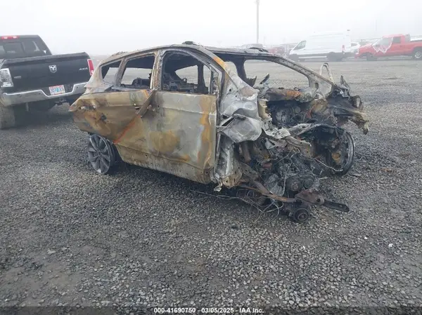 1FMCU9GD9JUC91392 2018 FORD ESCAPE - Image 1
