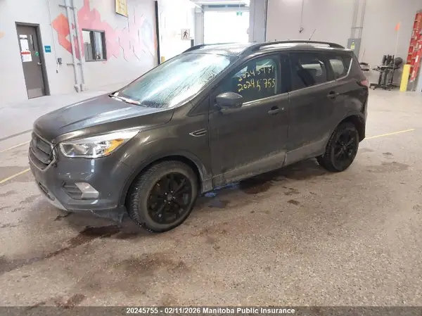 1FMCU9GD9JUC93000 2018 FORD ESCAPE - Image 2
