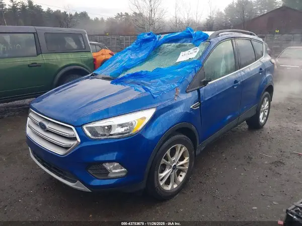1FMCU9GD9JUD11852 2018 FORD ESCAPE - Image 2
