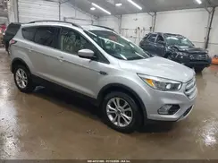1FMCU9GD9JUD17120 2018 FORD ESCAPE