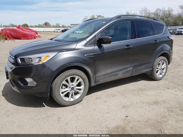 1FMCU9GD9JUD31082 2018 FORD ESCAPE - Image 2