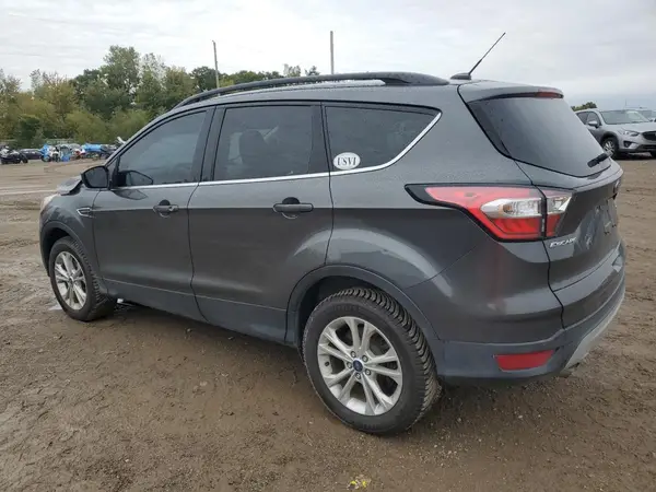 1FMCU9GD9JUD36119 2018 FORD ESCAPE - Image 2