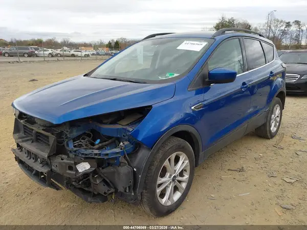 1FMCU9GD9JUD41529 2018 FORD ESCAPE - Image 2