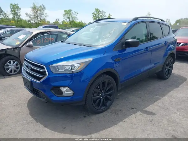 1FMCU9GD9JUD56399 2018 FORD ESCAPE - Image 2