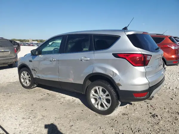 1FMCU9GD9KUA04344 2019 FORD ESCAPE - Image 2