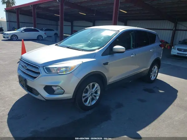 1FMCU9GD9KUA06515 2019 FORD ESCAPE - Image 2