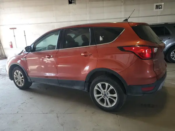 1FMCU9GD9KUA07194 2019 FORD ESCAPE - Image 2