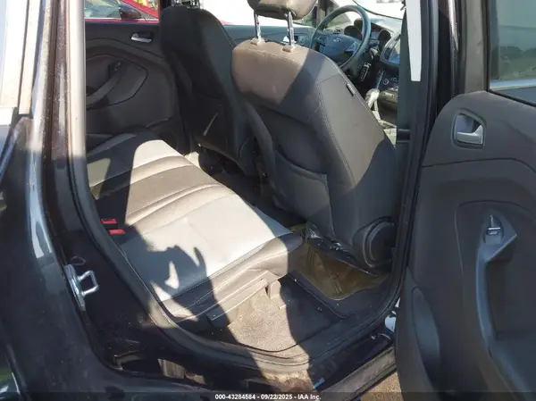 1FMCU9GD9KUA16199 2019 FORD ESCAPE - Image 8