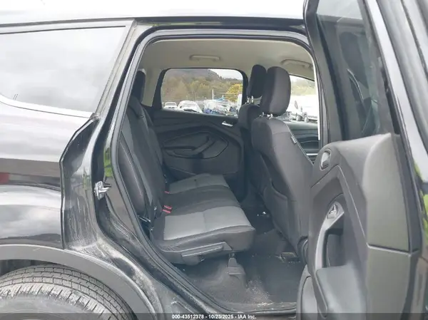 1FMCU9GD9KUA16610 2019 FORD ESCAPE - Image 8