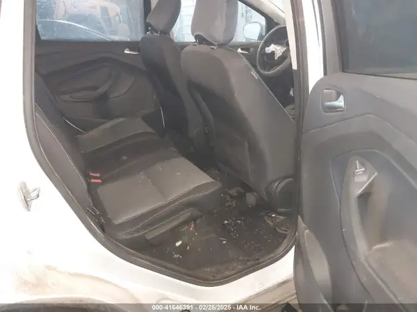 1FMCU9GD9KUA19832 2019 FORD ESCAPE - Image 8