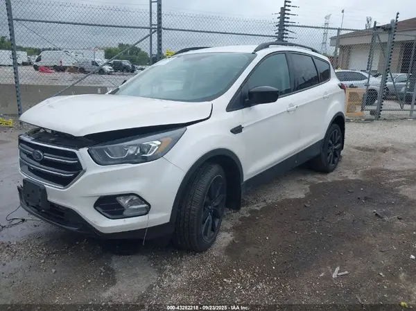 1FMCU9GD9KUA23380 2019 FORD ESCAPE - Image 2
