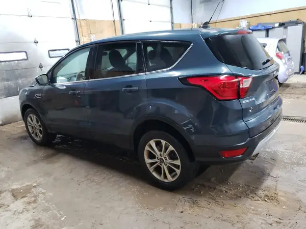 1FMCU9GD9KUA24173 2019 FORD ESCAPE - Image 2