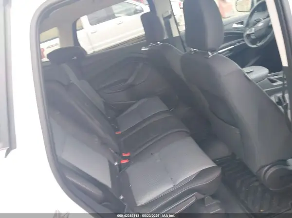 1FMCU9GD9KUA52670 2019 FORD ESCAPE - Image 8