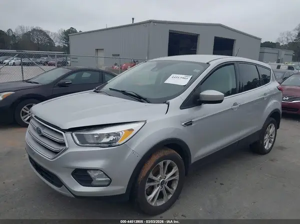 1FMCU9GD9KUA76984 2019 FORD ESCAPE - Image 2