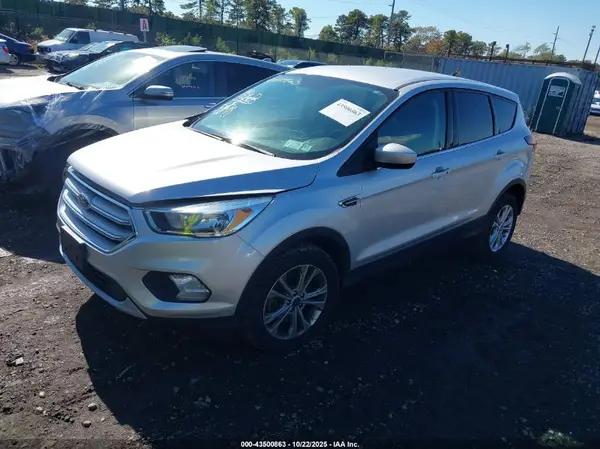1FMCU9GD9KUA84731 2019 FORD ESCAPE - Image 2