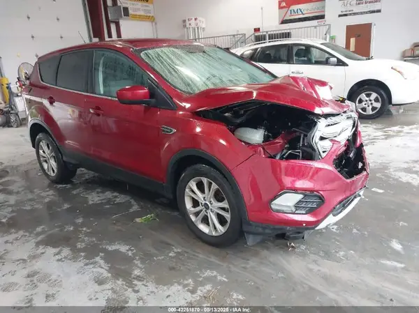 1FMCU9GD9KUA91470 2019 FORD ESCAPE - Image 1
