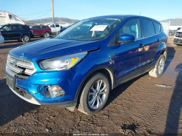 1FMCU9GD9KUB03620 2019 FORD ESCAPE - Image 2