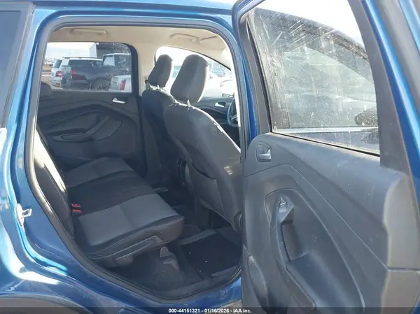 1FMCU9GD9KUB03620 2019 FORD ESCAPE - Image 8