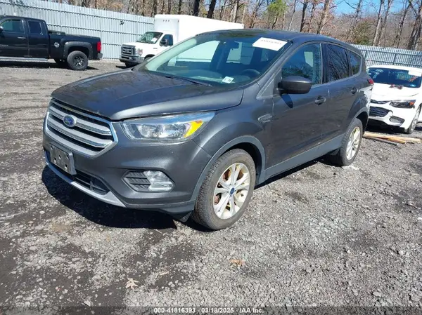 1FMCU9GD9KUB11314 2019 FORD ESCAPE - Image 2