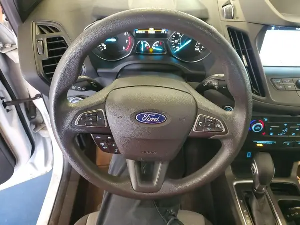 1FMCU9GD9KUB11829 2019 FORD ESCAPE - Image 2