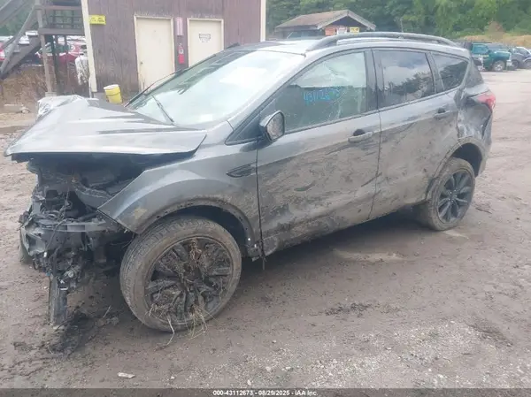 1FMCU9GD9KUB18019 2019 FORD ESCAPE - Image 2