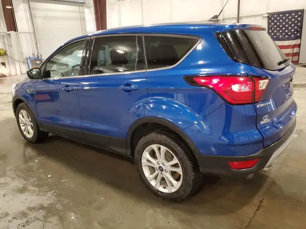 1FMCU9GD9KUB27934 2019 FORD ESCAPE - Image 2