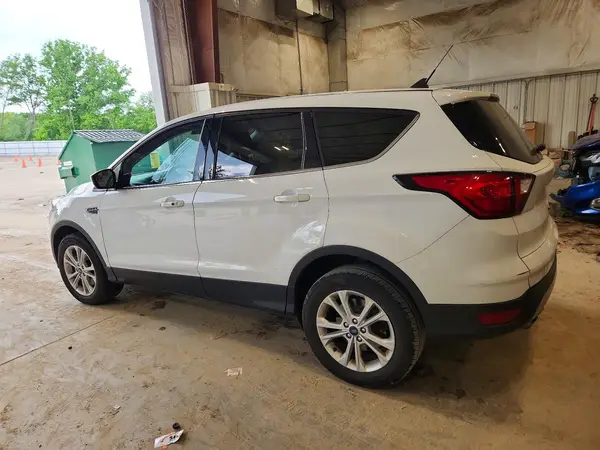 1FMCU9GD9KUB32406 2019 FORD ESCAPE - Image 2