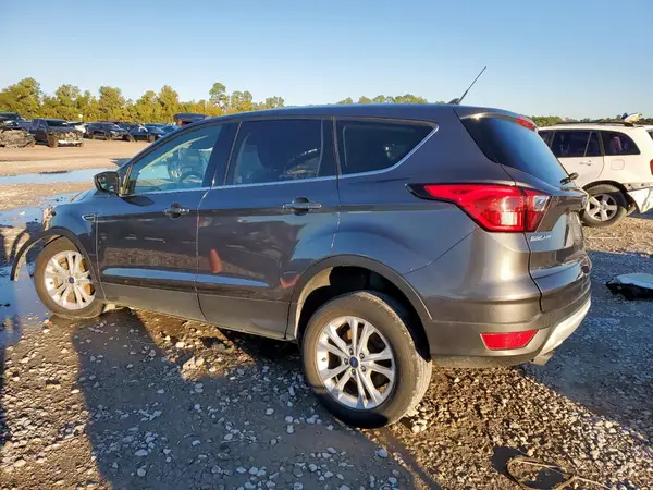 1FMCU9GD9KUB38299 2019 FORD ESCAPE - Image 2