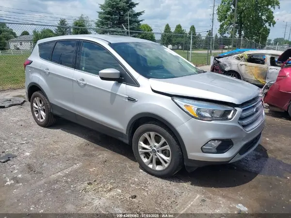 1FMCU9GD9KUB55913 2019 FORD ESCAPE - Image 1