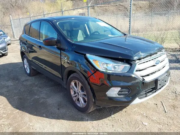 1FMCU9GD9KUB81119 2019 FORD ESCAPE - Image 1