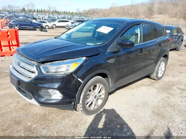 1FMCU9GD9KUB81119 2019 FORD ESCAPE - Image 2