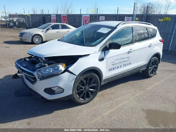 1FMCU9GD9KUC05791 2019 FORD ESCAPE - Image 2