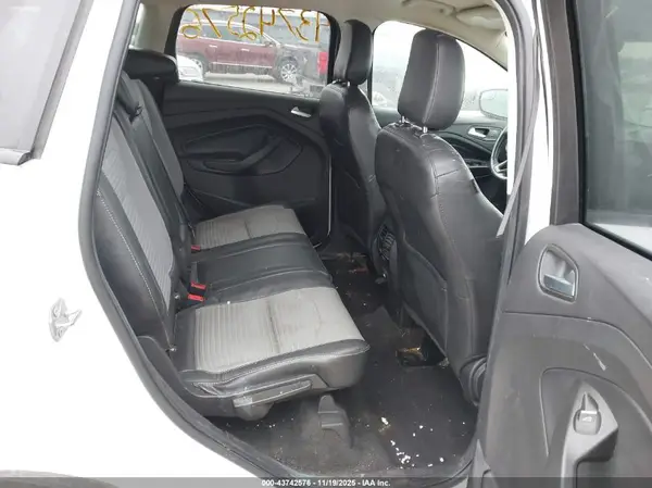 1FMCU9GD9KUC05838 2019 FORD ESCAPE - Image 8