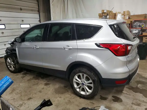 1FMCU9GD9KUC43912 2019 FORD ESCAPE - Image 2