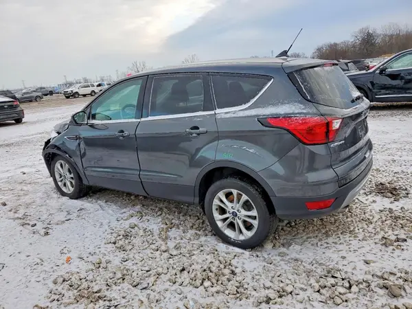 1FMCU9GD9KUC50617 2019 FORD ESCAPE - Image 2