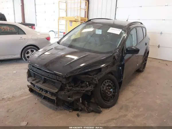 1FMCU9GD9KUC56661 2019 FORD ESCAPE - Image 2