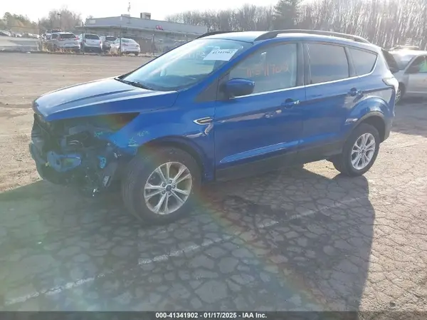1FMCU9GDXHUA07102 2017 FORD ESCAPE - Image 2