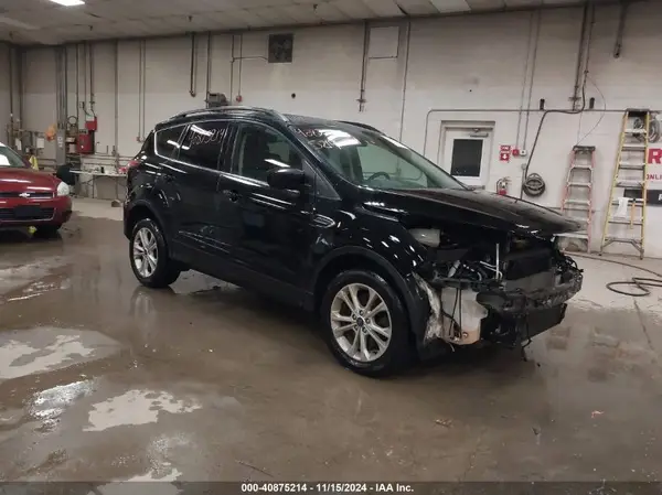 1FMCU9GDXHUA07522 2017 FORD ESCAPE - Image 1