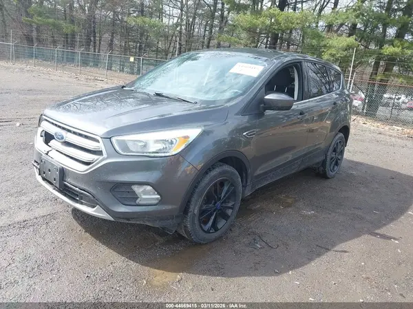1FMCU9GDXHUA11621 2017 FORD ESCAPE - Image 2