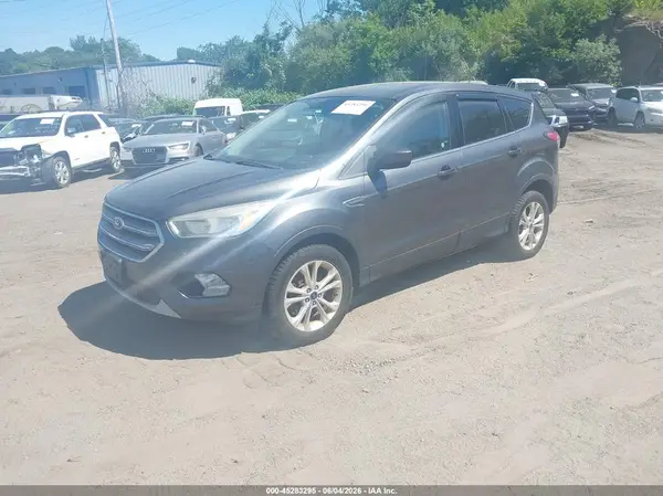 1FMCU9GDXHUA17676 2017 FORD ESCAPE - Image 2